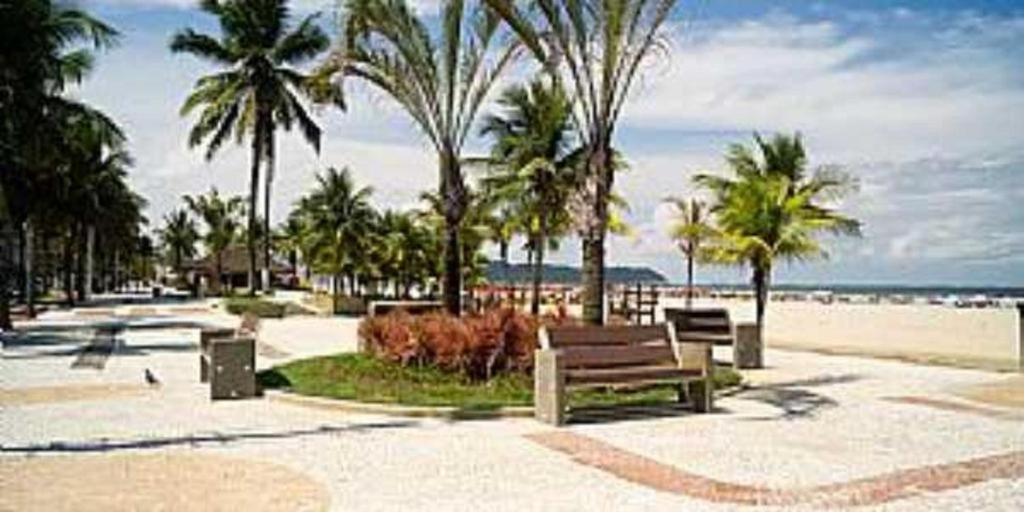 Hospedagem Primeira Quadra Da Praia Praia Grande  Buitenkant foto